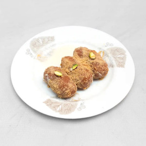 Badami Chomchom
